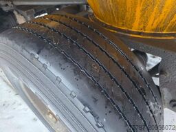 D-TEC Vlastuin/ Kesteren Gülleauflieger mit ADR