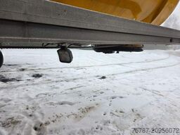 D-TEC Vlastuin/ Kesteren Gülleauflieger mit ADR