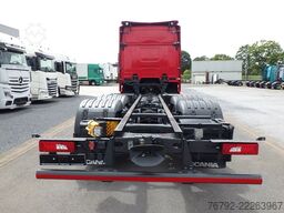 SCANIA R 580 B6x2*4NB Fahrgestell/R-Fhs./Ret./Lenkachse