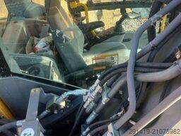 VOLVO EC 180 CL Bagger Bj 2010