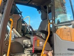 VOLVO EC 180 CL Bagger Bj 2010