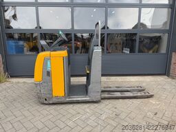 Jungheinrich ECE220