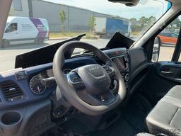 IVECO Daily 50C18HA8/P V 18m3 AUT LUFT NAVI AHK 3,5t