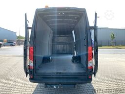 IVECO Daily 50C18HA8/P V 18m3 AUT LUFT NAVI AHK 3,5t