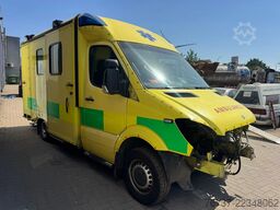 Mercedes-Benz Sprinter 318 **NO ENGINE - NO GEARBOX**