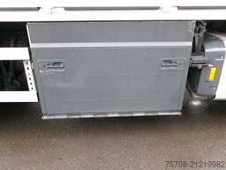 MERCEDES-BENZ 2646 Actros*7,7 m Schwenkwand*Lift/Lenk*LBW*Navi