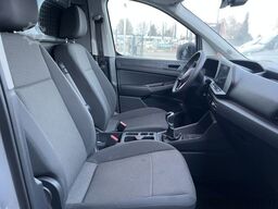 VOLKSWAGEN Caddy 2.0 TDI Basis 4x4 ACC Spurhalte Airbag OK