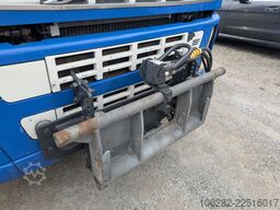 Volvo FH520 -37 8X4 JOAB Lift+Lenkachse Blatt/