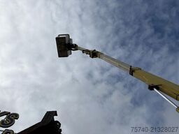 MAN 14.224 + EURO 2 + platfrom 11.5meter + EFFER 95...