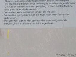 MAN 14.224 + EURO 2 + platfrom 11.5meter + EFFER 95...