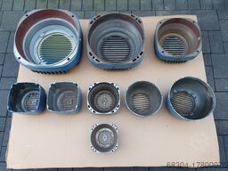 DEMAG in verschidenen Größen