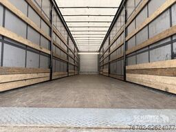 Schmitz Cargobull Curtainsider Standard