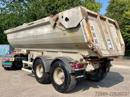 Fruehauf STEEL CHASSIS,  DUMPER!   Full spring!  TOP con...