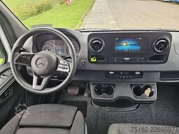 MERCEDES-BENZ SPRINTER 315 Bakwagen Laadklep!
