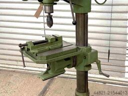 ADAM D 32