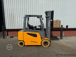 Jungheinrich EFG 425 / Triplex 5500 mm / NEUGERÄT