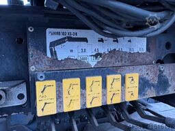 RENAULT Premium 320 4x2 Hiab 102-3