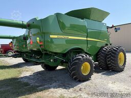 John Deere S680