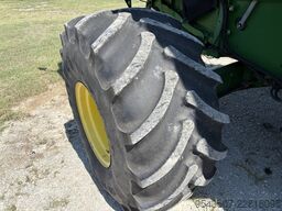 John Deere S680