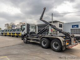 IVECO TRAKKER 410 - 121 499 KM