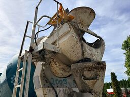 MERCEDES-BENZ AROCS 3740 8x4 Betonmischer EUROMIX 10 m³