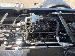 MAN L90 18.284 4x4 LOF Kipper/Kran/47 tkm/HA gelenkt