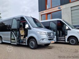 MERCEDES-BENZ 519 und 517 Glasdach XXL 20 Sitze Stock