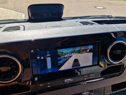 MERCEDES-BENZ 2 x 517 Lord Comfort XXL Lagerfahrzeug 23 SS