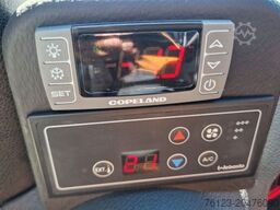 MERCEDES-BENZ 2 x 517 Lord Comfort XXL Lagerfahrzeug 23 SS