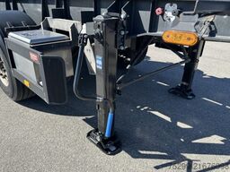 Schwarzmüller SPA 3/E Containertransport / Swiss-Vehicle