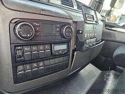 MAN 18.250 TGM MULTI TEMP TAILLIFT