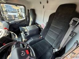 MERCEDES-BENZ ATEGO 818 L Koffer 7,30 m LBW 1 T*Seitentür