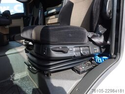 MAN TGS 26.360 + klep 6x2 FLOWER TRUCK  Carrier Die...