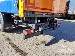 Kögel Curtainsider Standard Staplerhalterung Getränke