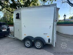 Humbaur Notos Alu 2-Pferdeanhänger