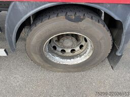 Mercedes-Benz Actros 1836 4x2 Koffer/HB / Swiss-Vehicle