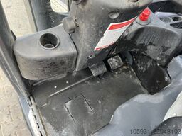 Linde E14-02