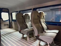 VW Crafter Kombi 35 L3H2 MAXI 7 Sitze PDC 2.Hand