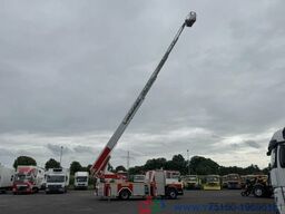 MAN 15.285 METZ Feuerwehr Drehleiter 39mRettungskorb