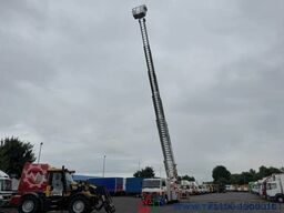 MAN 15.285 METZ Feuerwehr Drehleiter 39mRettungskorb