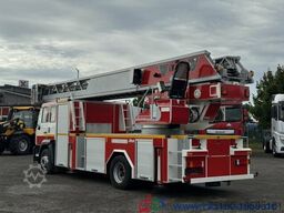 MAN 15.285 METZ Feuerwehr Drehleiter 39mRettungskorb