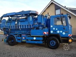 MAN 18-272 MANUAL POMP 6 CIL VACUUM TOILET TRUCK