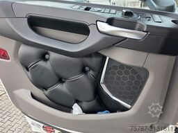 SCANIA S500 full option, Retrader, TV, Navi,Vollspoiler