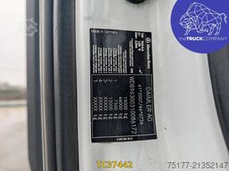 Mercedes-Benz Actros 1833