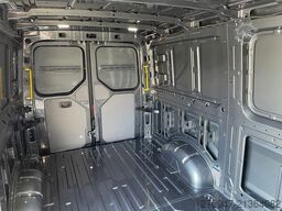 MAN TGE 3.200 L3H2 Kasten 4x4 Individual S ACC STHZ