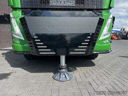 Volvo FH 540 10X4 TREKKER-BAKWAGEN + FASSI F 2150+L 8...