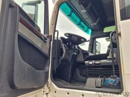 MAN TGX 26.480 6x2*4 - Menke 3 deck livestock 50.40...