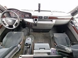 MAN TGX 26.480 6x2*4 - Menke 3 deck livestock 50.40...