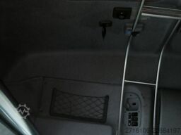 SCANIA R124 LA6X2NA 420
