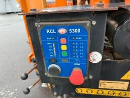 Garant Abrollmulde mit HMF Kran + Funk